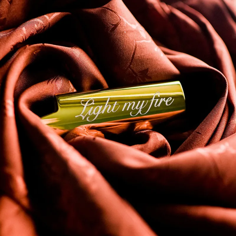 Engraved Lighter Case made by Oceanne
