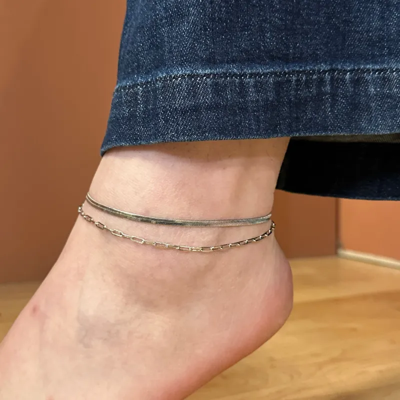 Dainty Silver Anklet made by Oceanne
