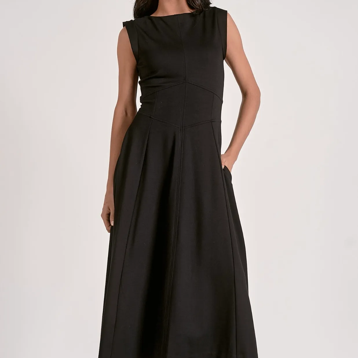 Black Midi Sleeveless Flare Dress sold by Oceanne