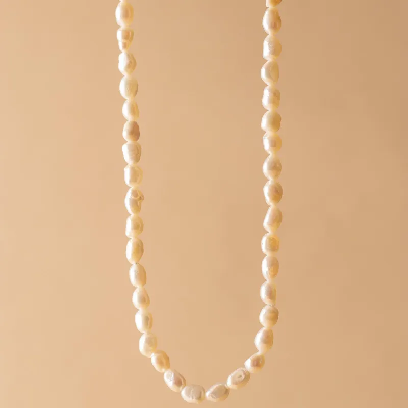 Freshwater Pearl Necklace made by Oceanne