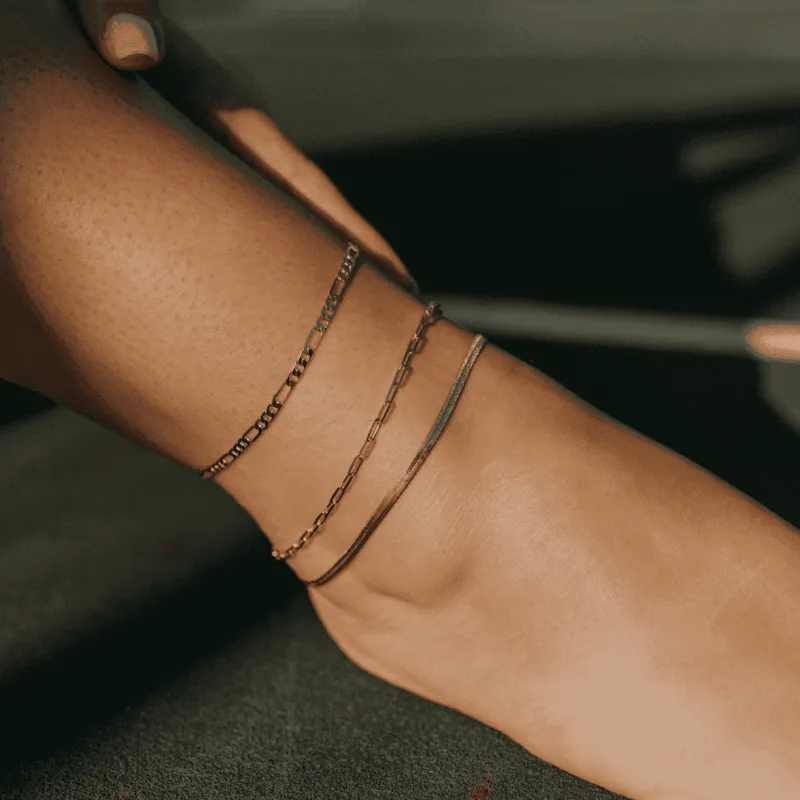 Dainty Gold Anklets made by Oceanne