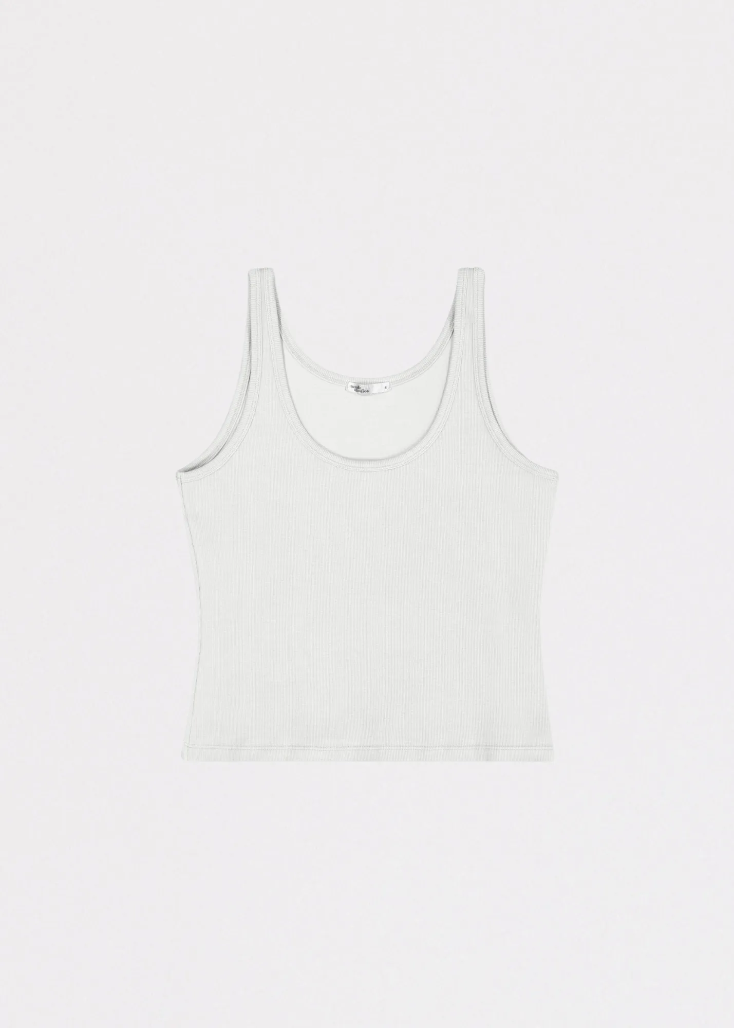 THE SCOOP TANK sold by Uncle Studios