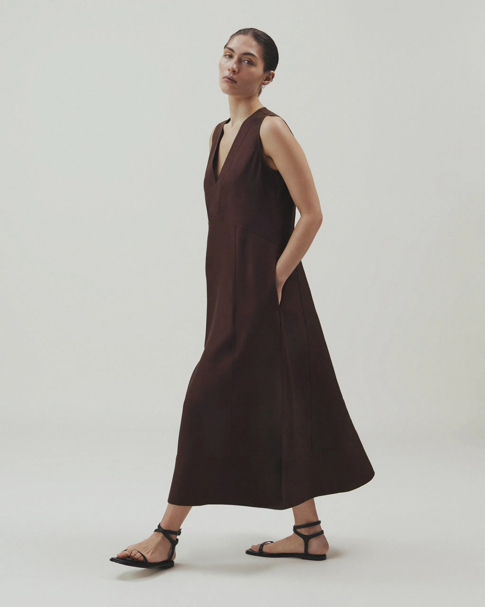 Women's Future-Linen Panelled V Neck Dress sold by Rise & Fall product image thumbnail 2