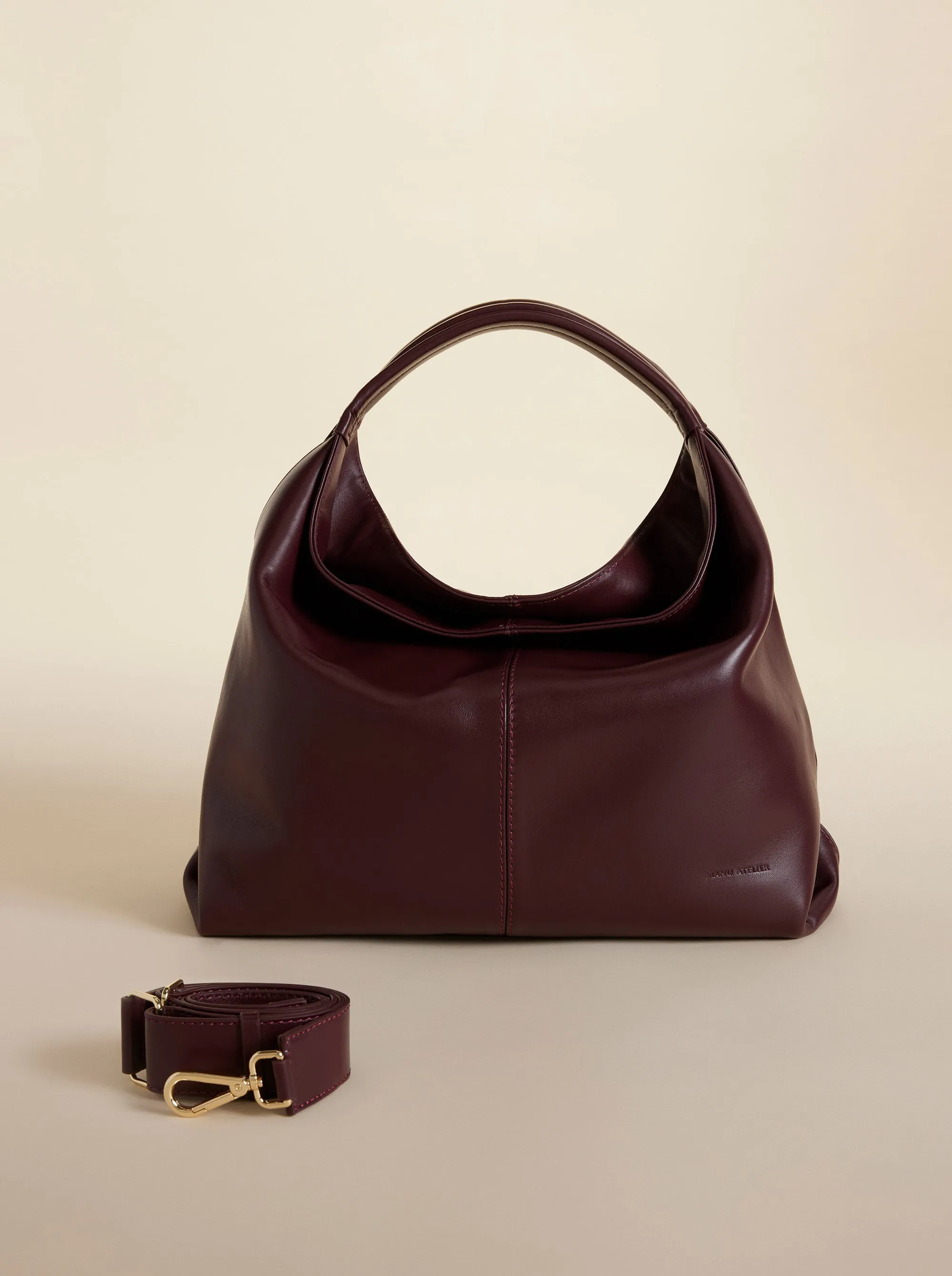 Gala Merlot Soft sold by Manu Atelier