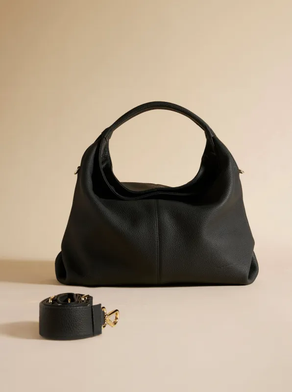 Gala Black made by Manu Atelier