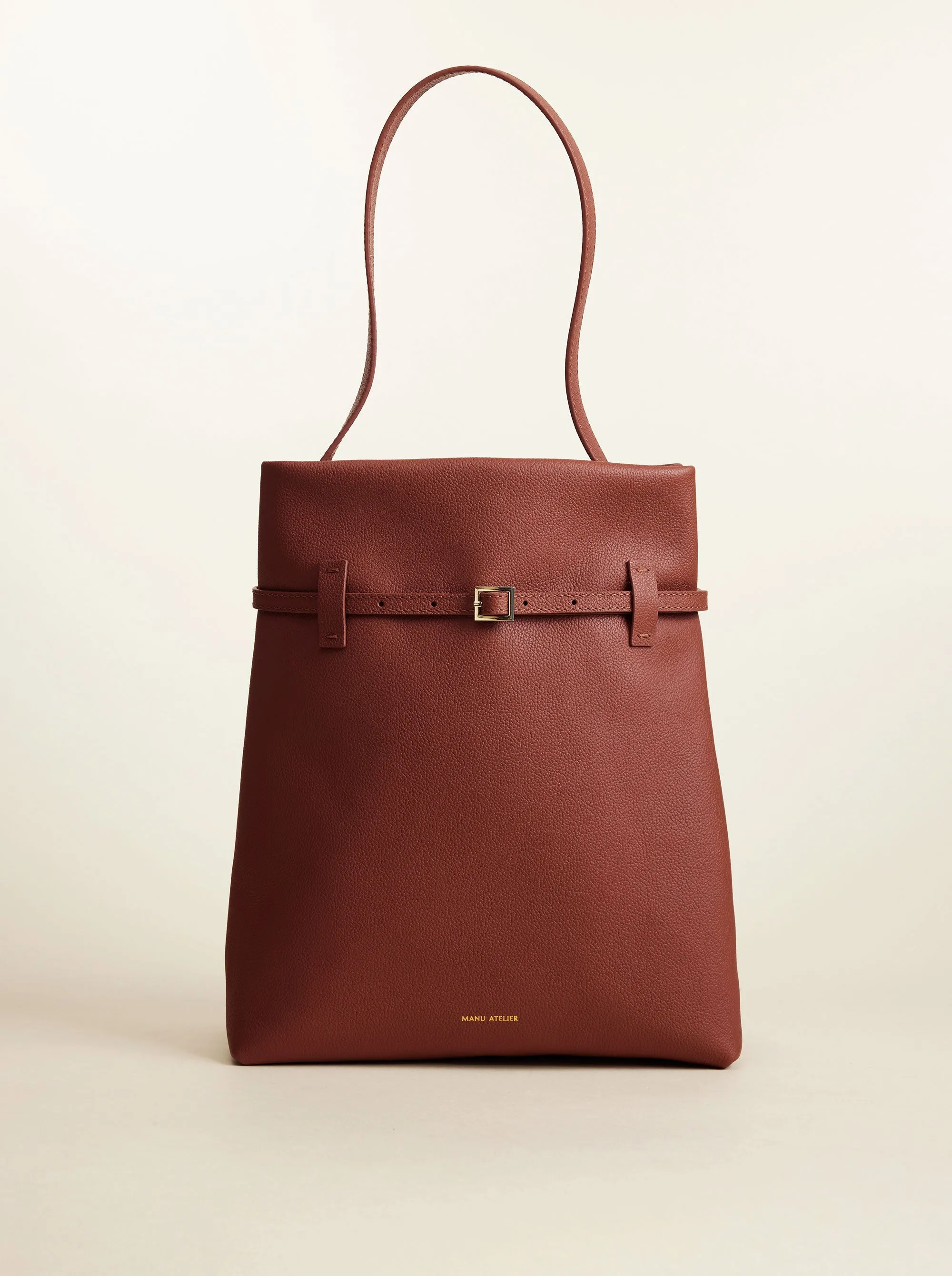 Tote du Jour Redbole sold by Manu Atelier