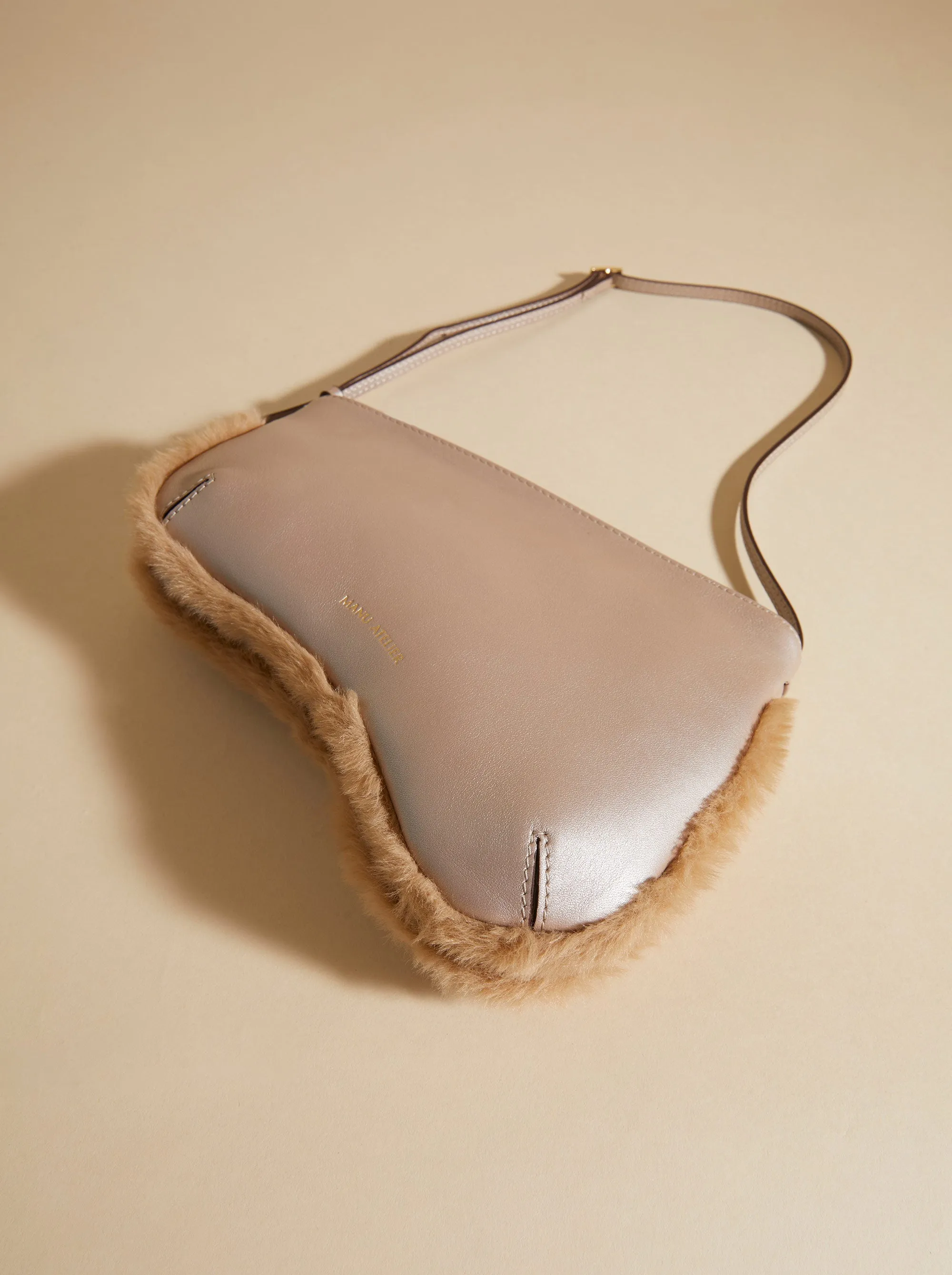 Curve Pink Pearl Soft sold by Manu Atelier product image thumbnail 3