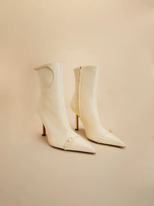 Pointy Toe Ankle Boots Vanilla Soft sold by Manu Atelier