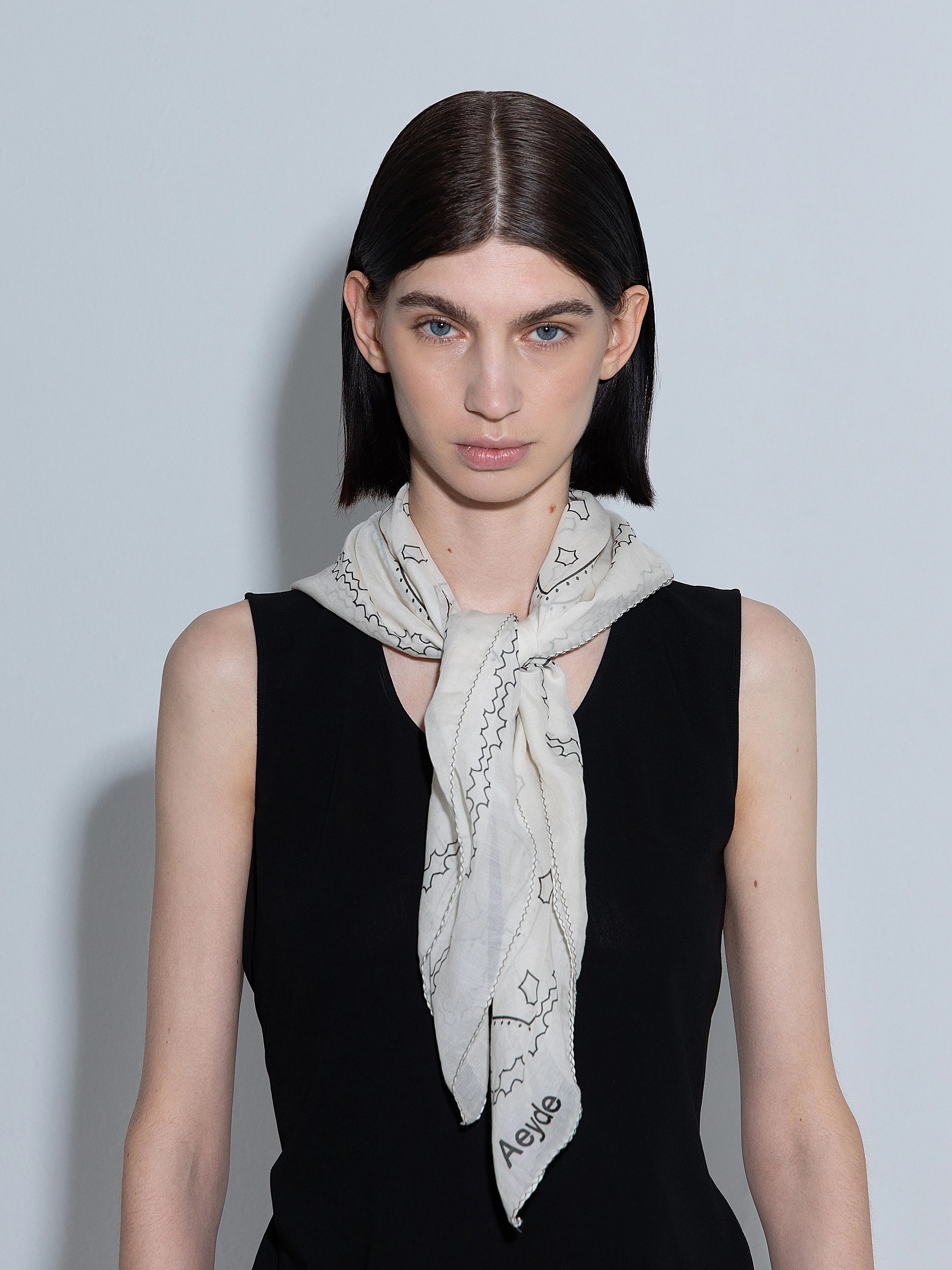 Dallas Printed Cotton and Silk Scarf sold by Aeyde product image thumbnail 4