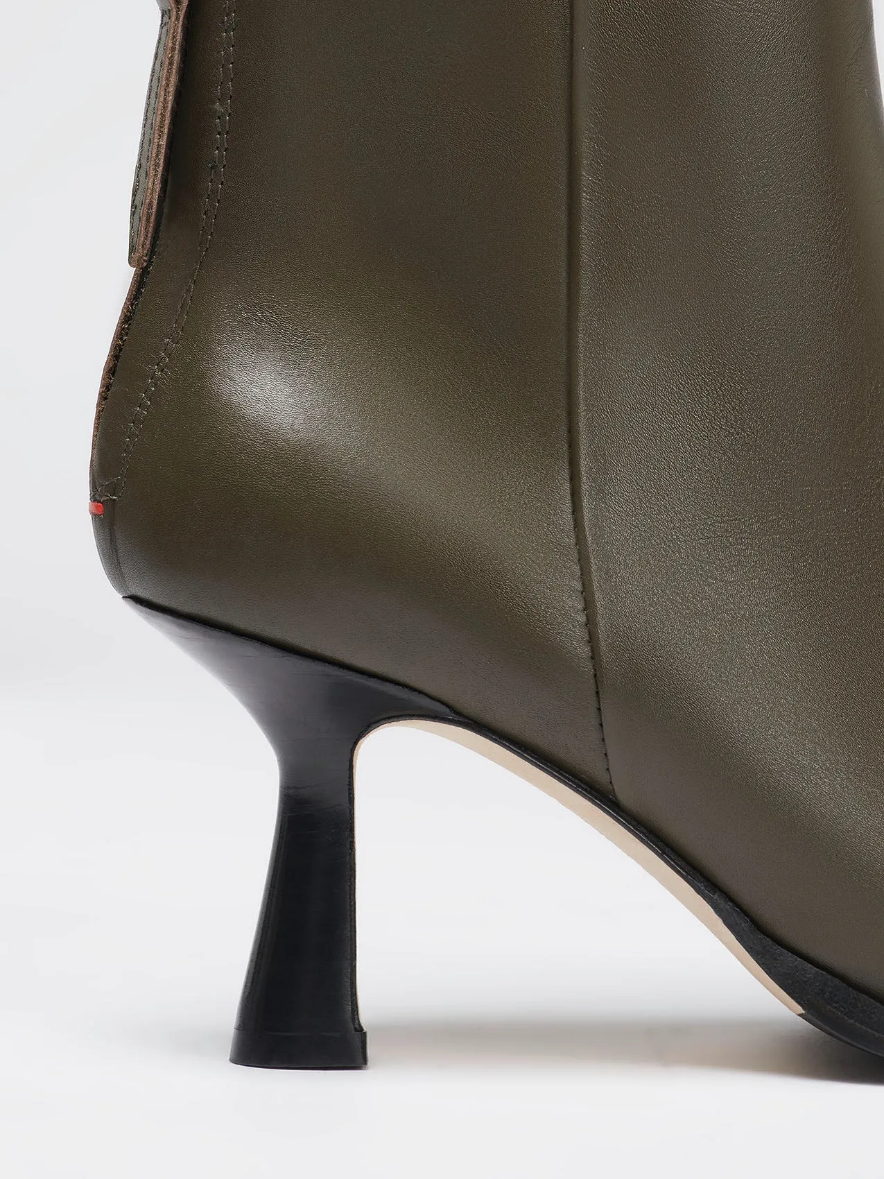 Kala Olive Calf sold by Aeyde product image thumbnail 4