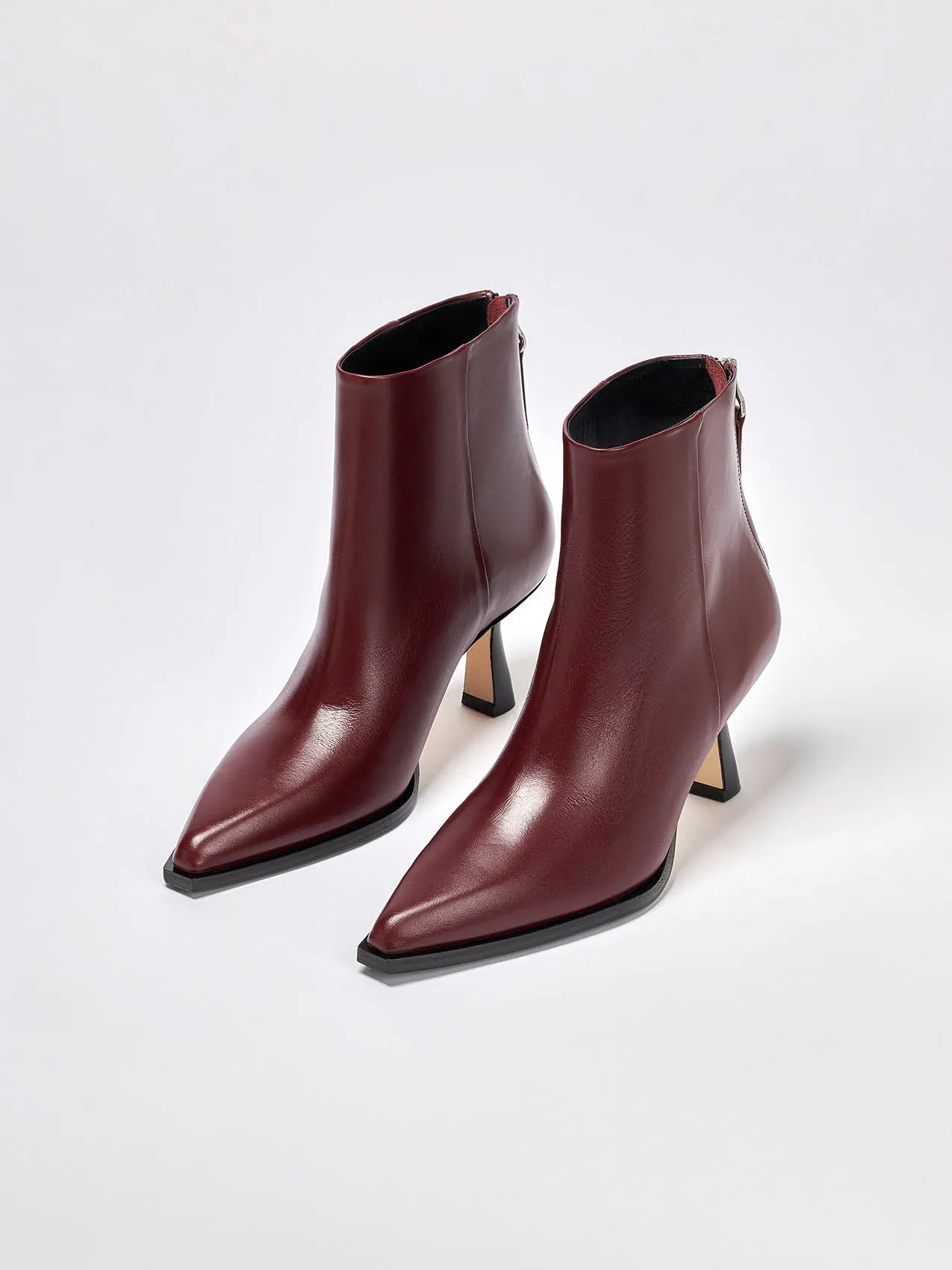 Kala Port Calf sold by Aeyde product image thumbnail 2