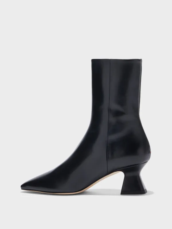 Koko Regal Heel Boots sold by Aeyde
