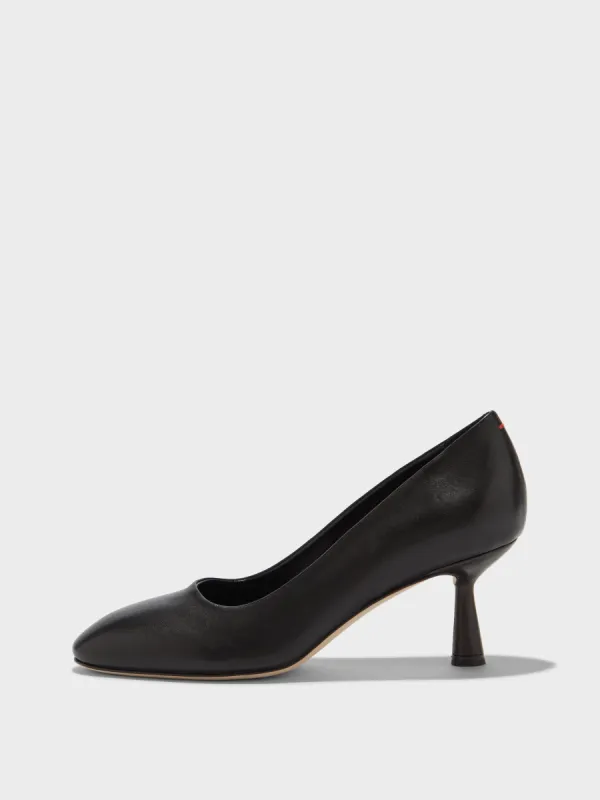 Giotta Round-Toe Pumps sold by Aeyde