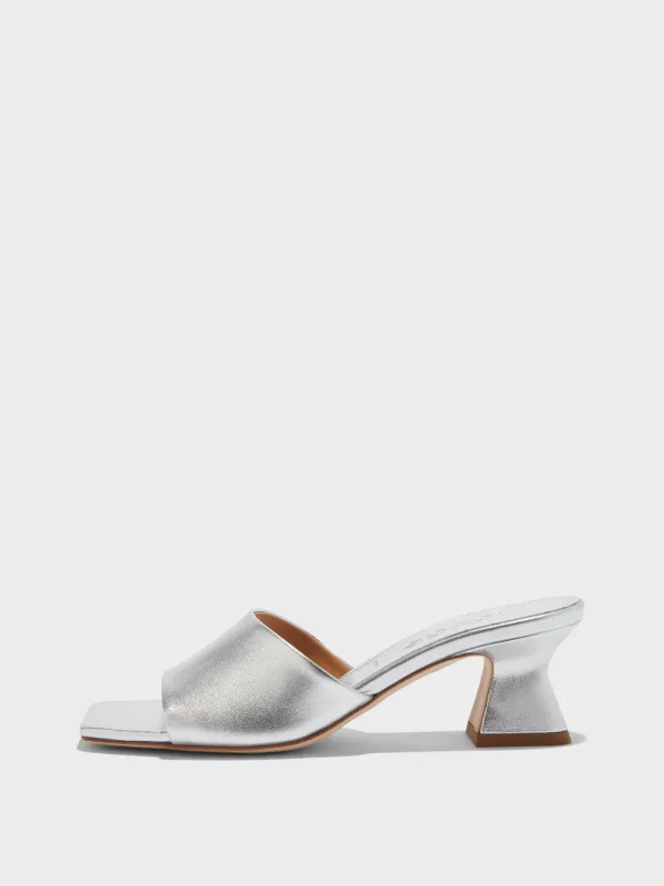 Ale Leather Mules sold by Aeyde