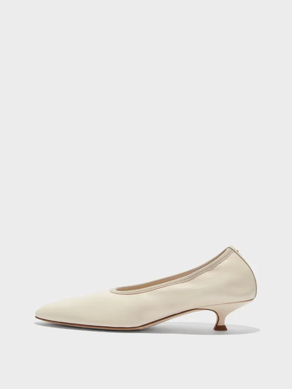 Hermia Glove-Fit Pumps made by Aeyde