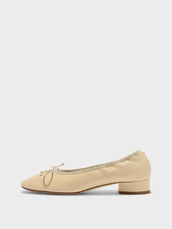 Onda Round-Toe Ballet Flats made by Aeyde