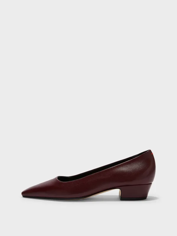 Rory Square-Toe Pumps made by Aeyde