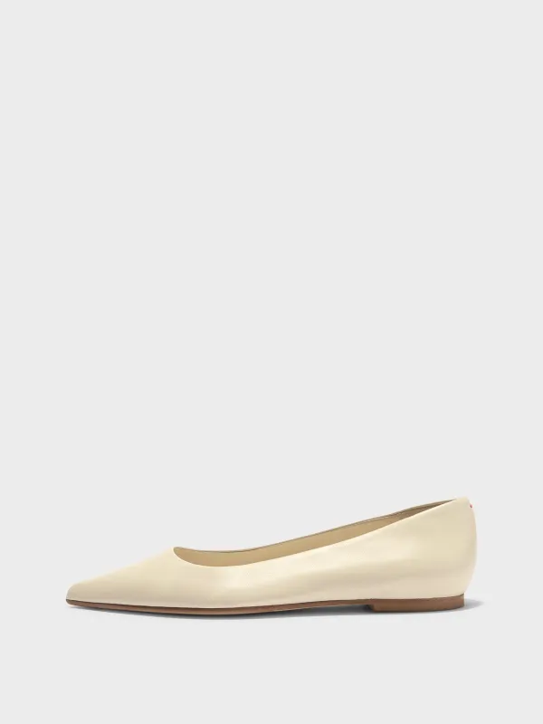 Cassy Pointed Ballet Flats made by Aeyde