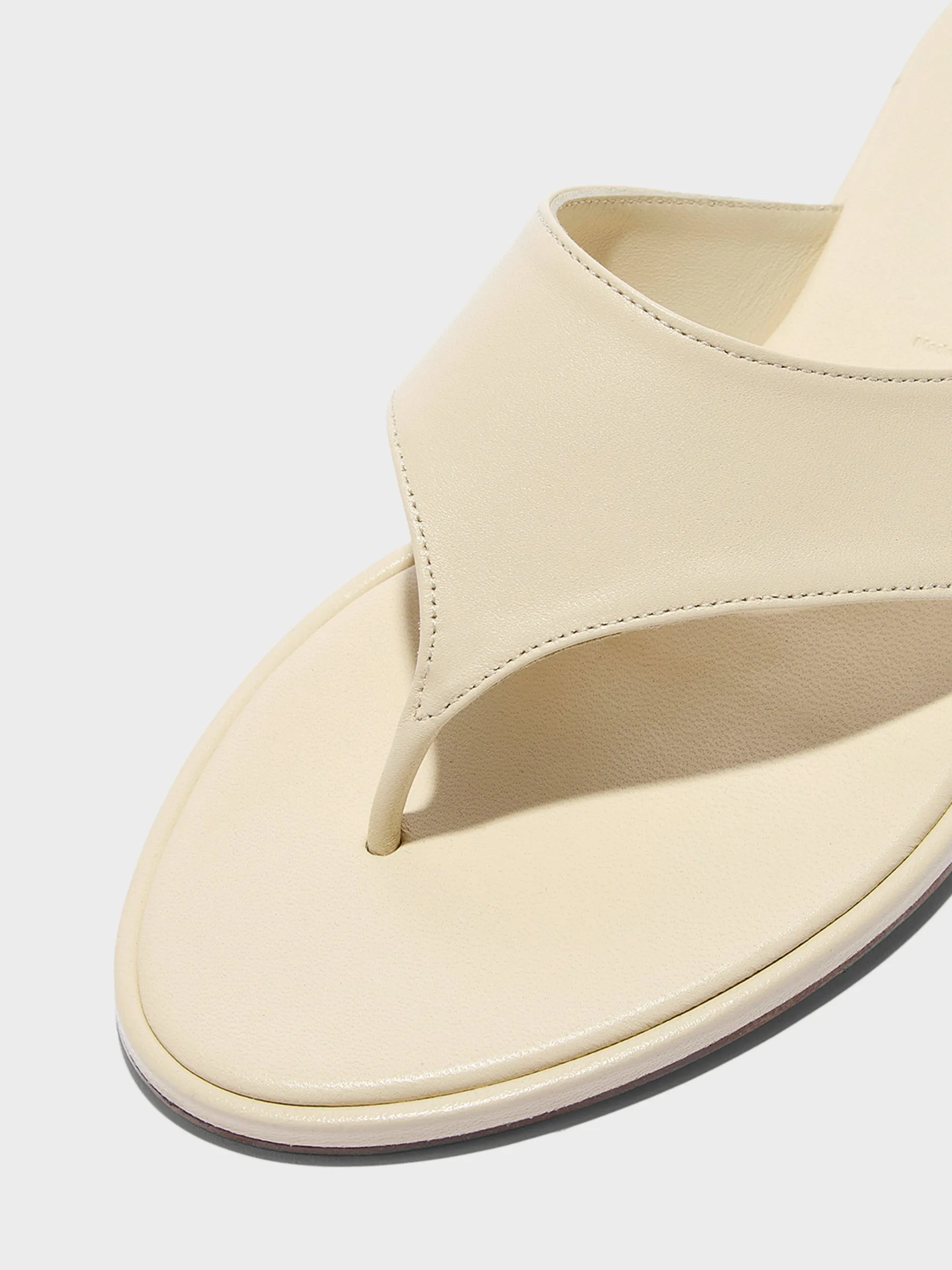 Amaya Thong Sandals sold by Aeyde product image thumbnail 4