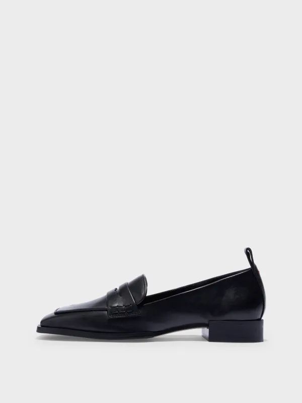 Blake Square-Toe Flats made by Aeyde