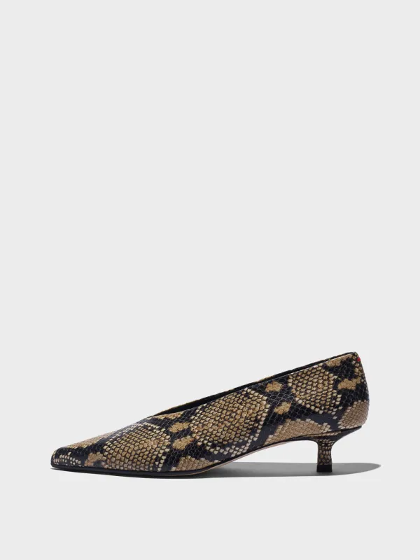 Clara Pointed-Toe Pumps made by Aeyde