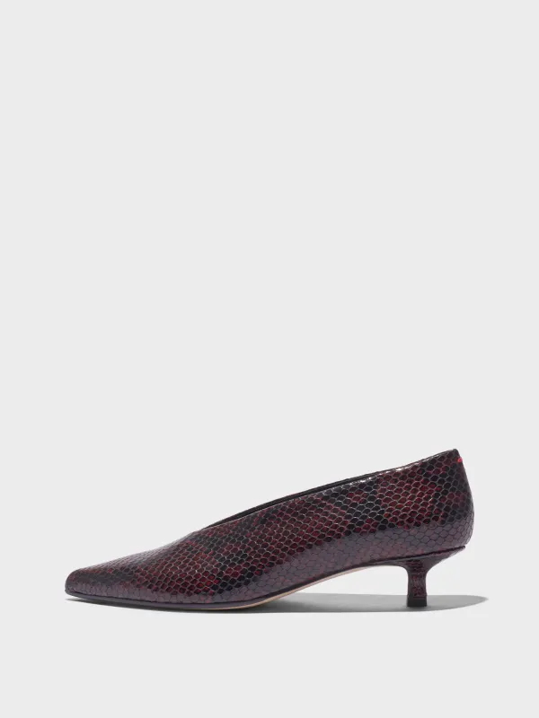 Clara Pointed-Toe Pumps made by Aeyde