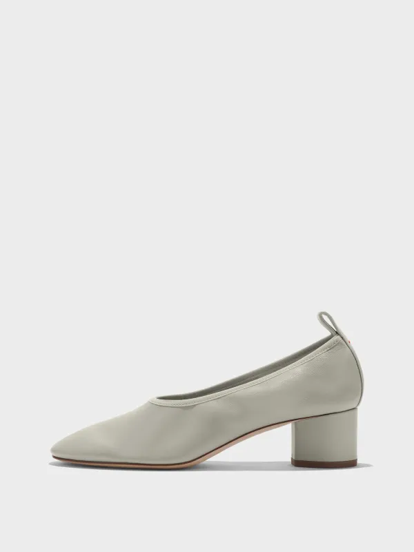 Gemma Round-Toe Pumps made by Aeyde