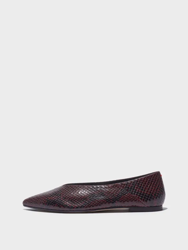 Moa Pointed-Toe Flats made by Aeyde