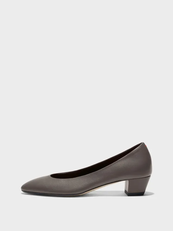 Helia Low-Cut Pumps made by Aeyde