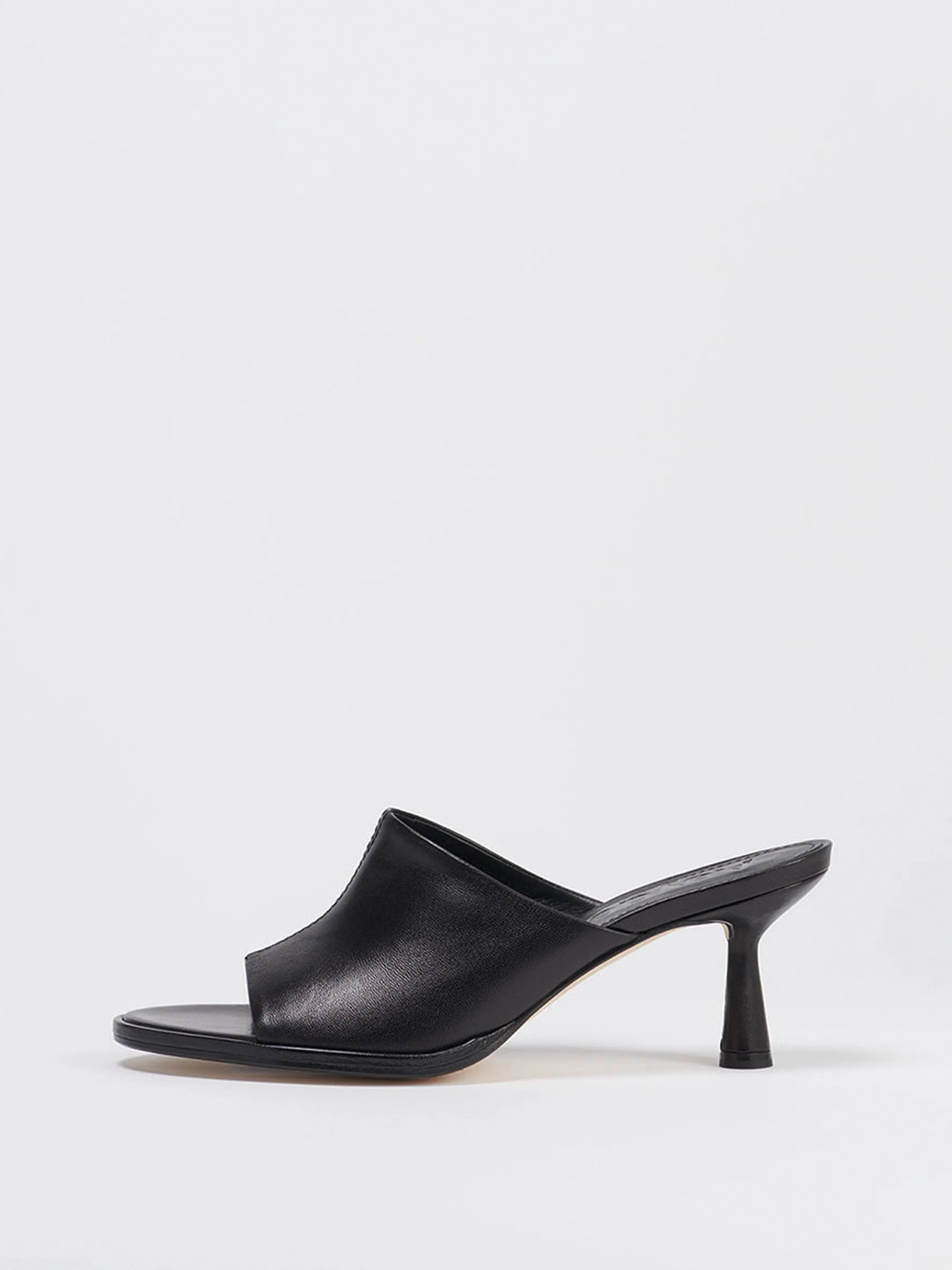 Arabella Leather Sandals sold by Aeyde