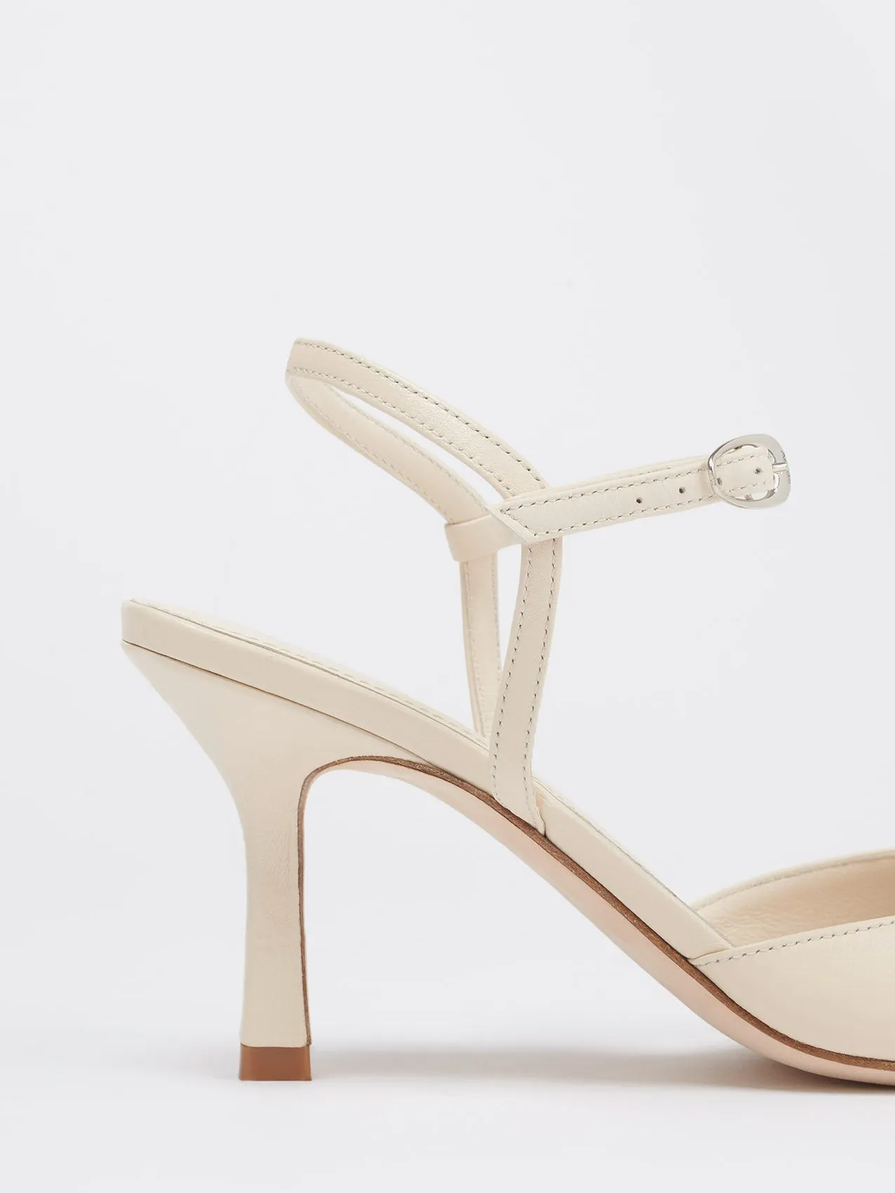 Marianna Creamy Nappa sold by Aeyde product image thumbnail 3