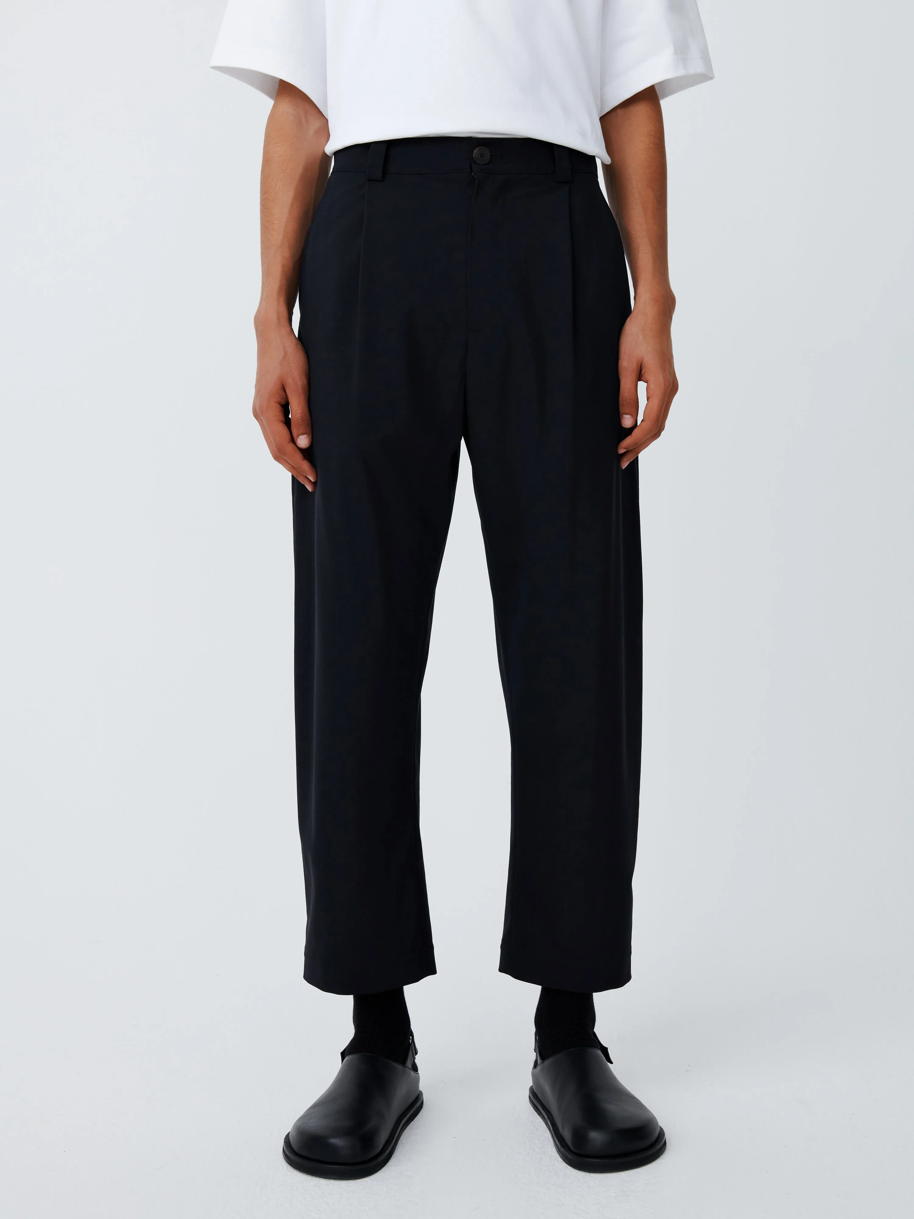 Tuck Tropical Wool Pant in Darkest Navy sold by Studio Nicholson product image thumbnail 5