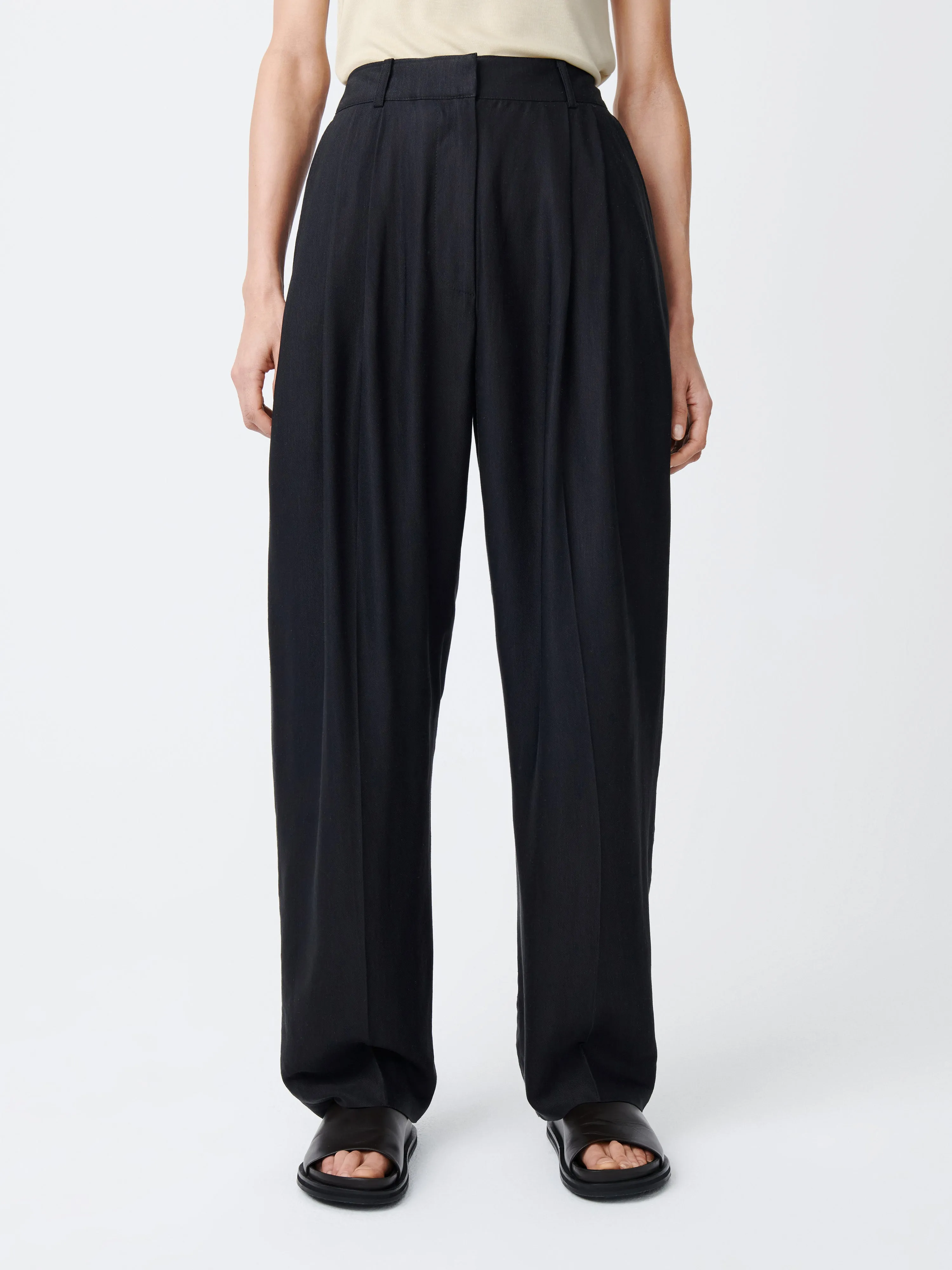 Sperro Pant in Darkest Navy sold by Studio Nicholson product image thumbnail 4