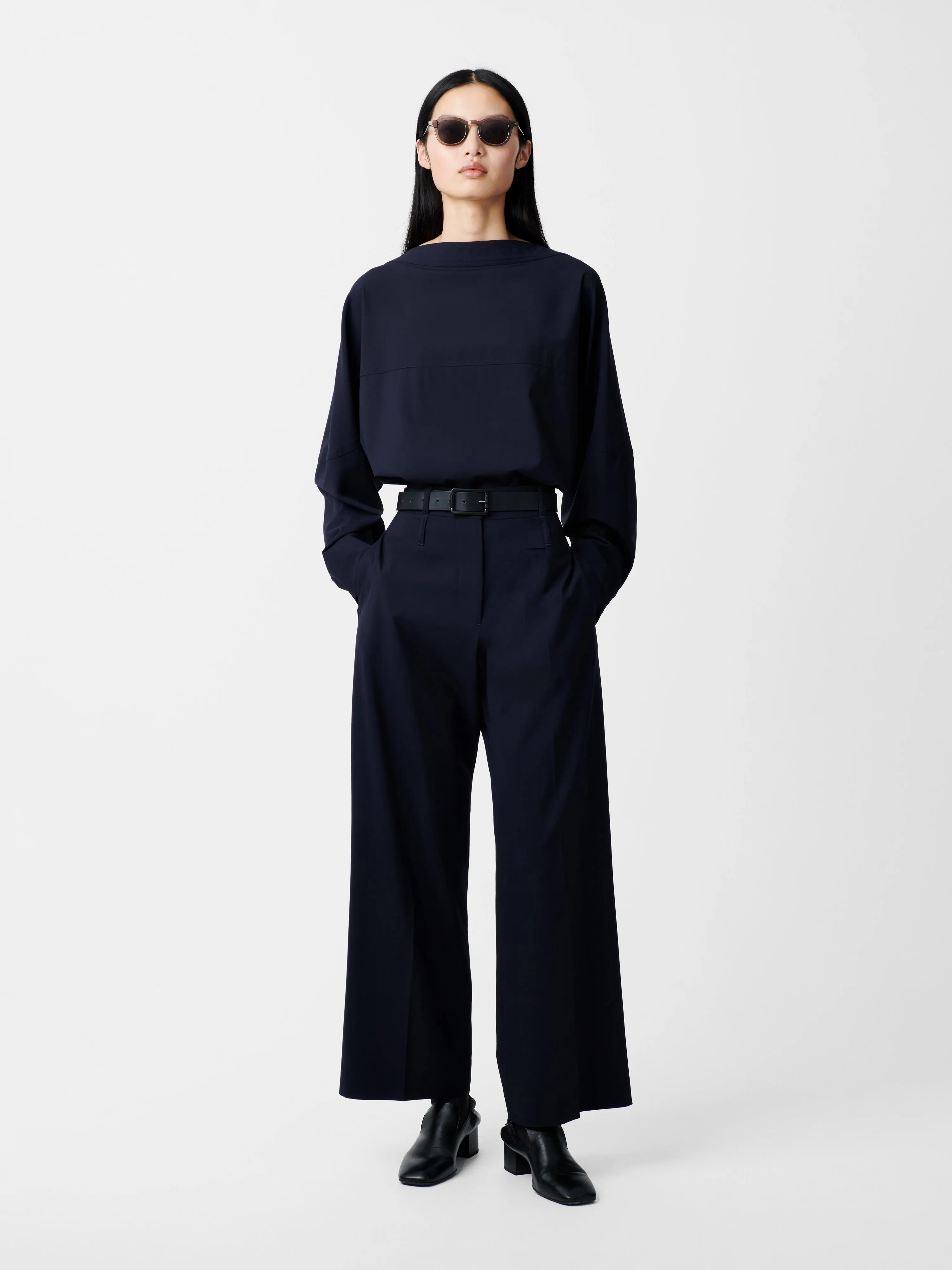 Baier Tropical Wool Pant in Darkest Navy sold by Studio Nicholson product image thumbnail 3