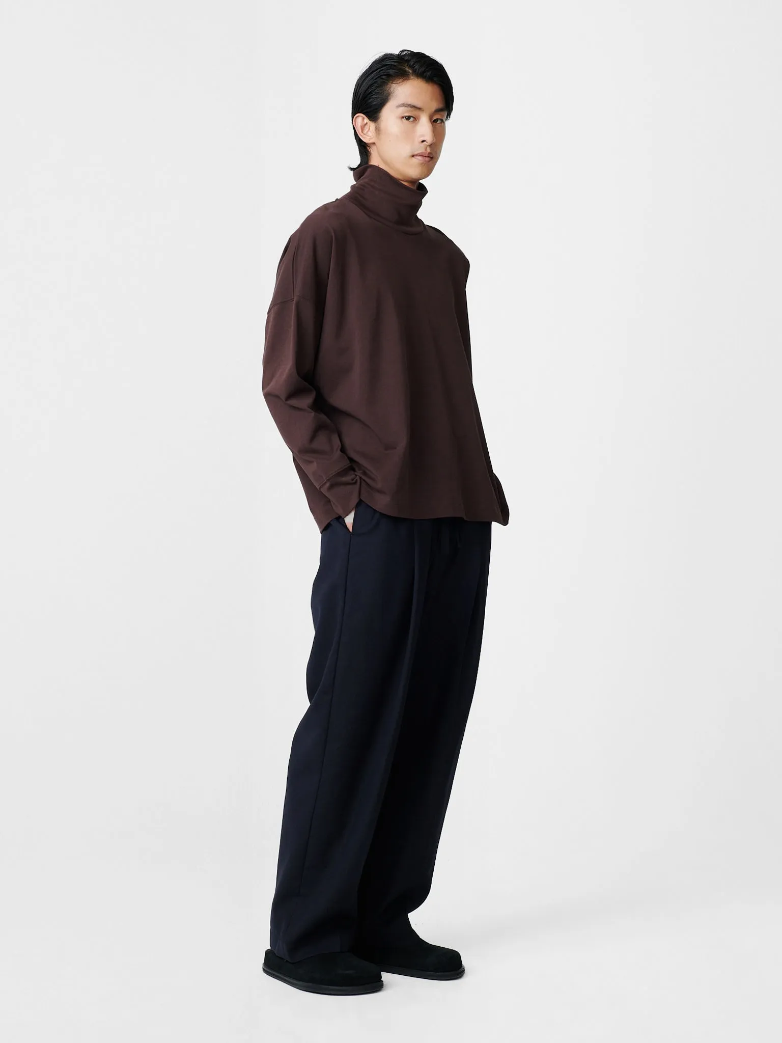 Noam Tropical Wool Pant in Darkest Navy sold by Studio Nicholson product image thumbnail 2