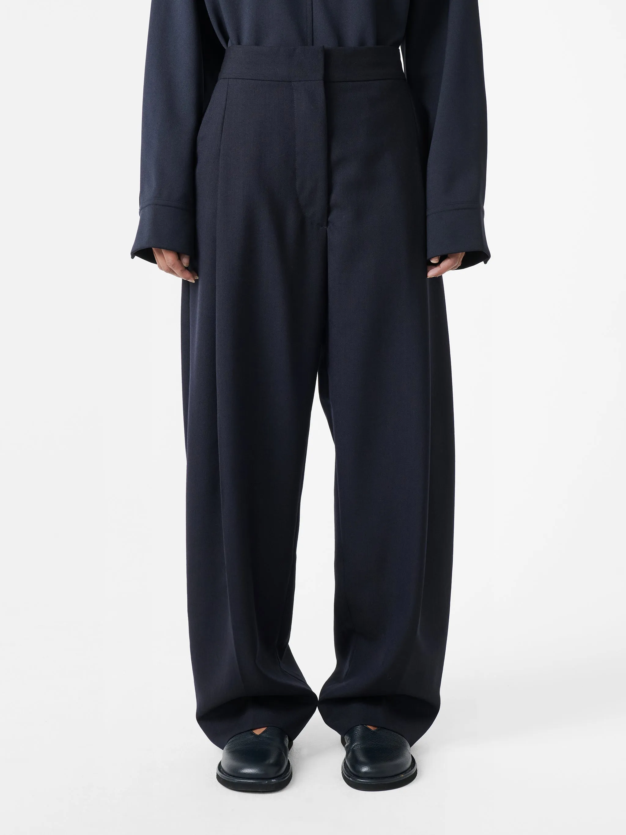 Vai Tropical Wool Pant in Darkest Navy sold by Studio Nicholson product image thumbnail 4