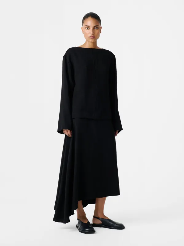 Hirta Skirt in Black made by Studio Nicholson