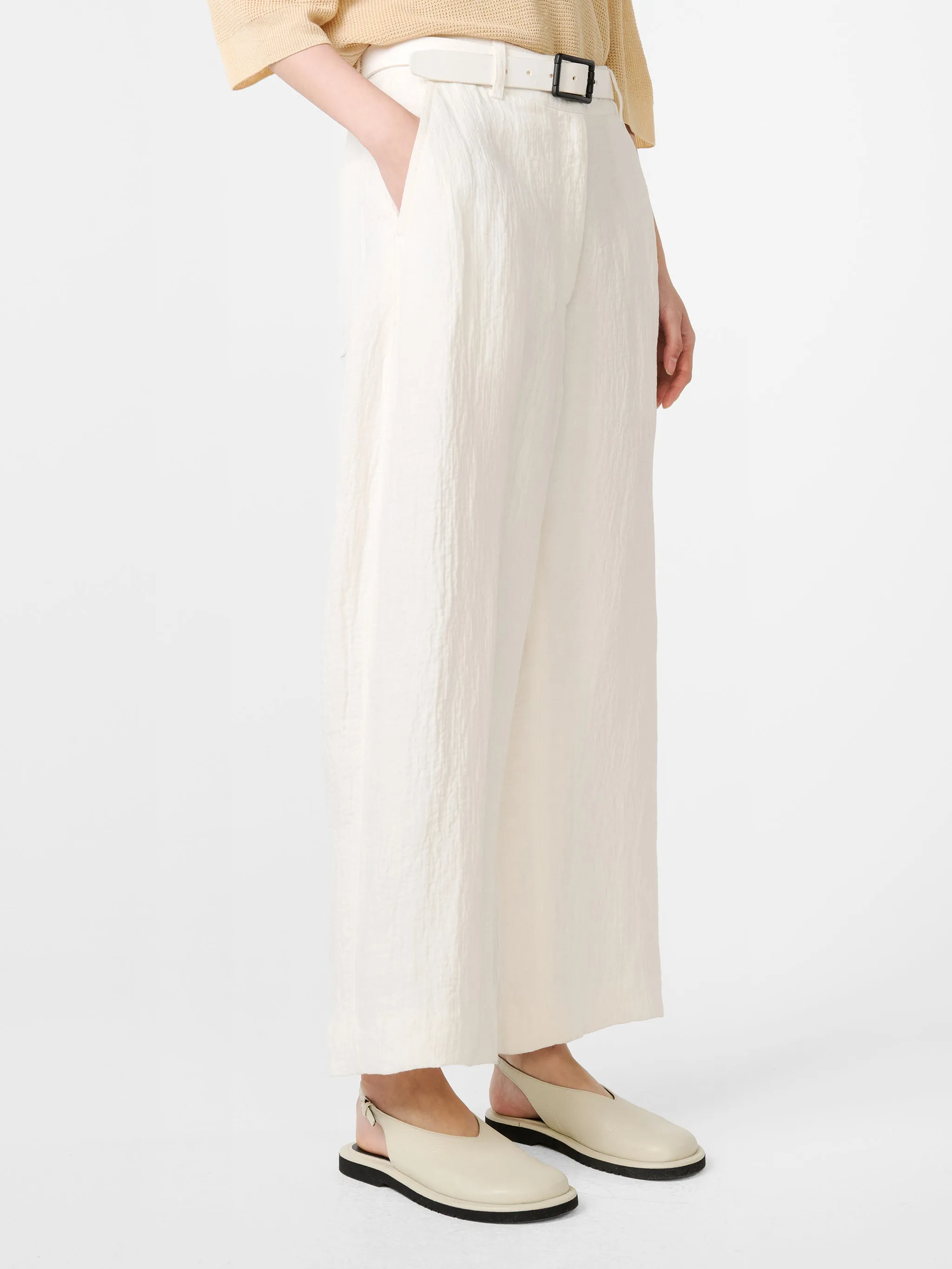 Chalco Linen Pant in Parchment sold by Studio Nicholson product image thumbnail 4