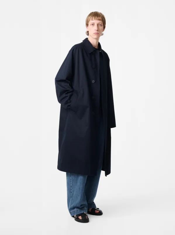 Crowe Coat in Darkest Navy made by Studio Nicholson