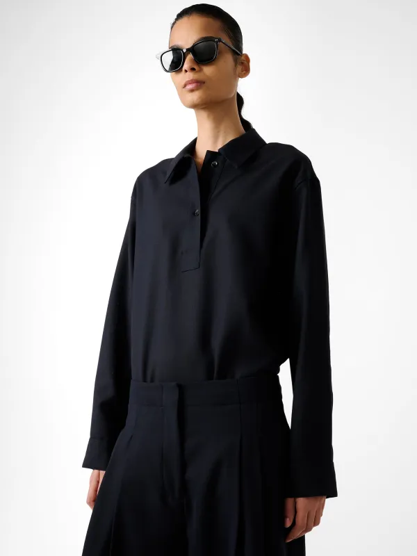 Pinole Shirt in Darkest Navy made by Studio Nicholson