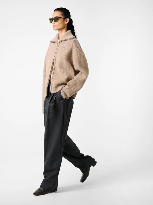 Sandos Knit in Oatmeal made by Studio Nicholson