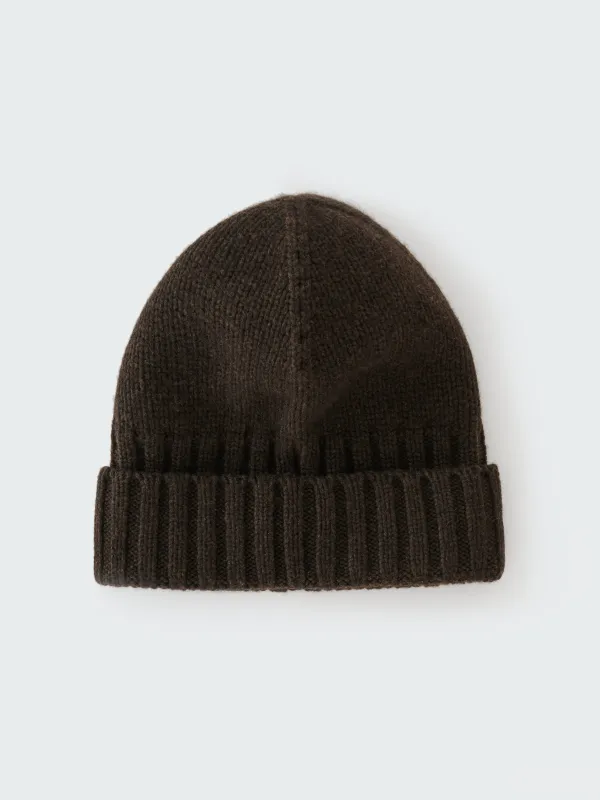 Timo Beanie in Espresso Brown made by Studio Nicholson