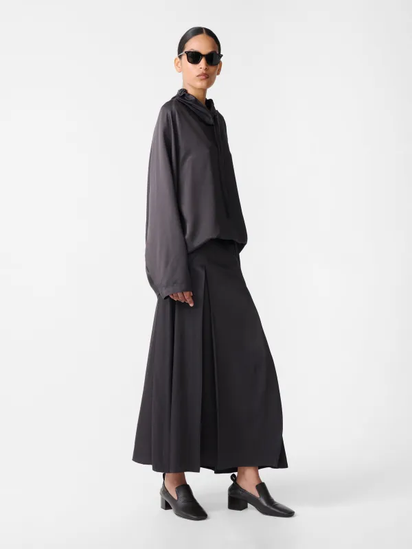 Mirelle Top in Slate sold by Studio Nicholson