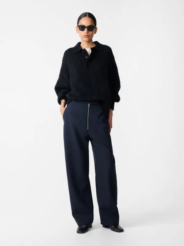 Trouvi Pant in Darkest Navy made by Studio Nicholson