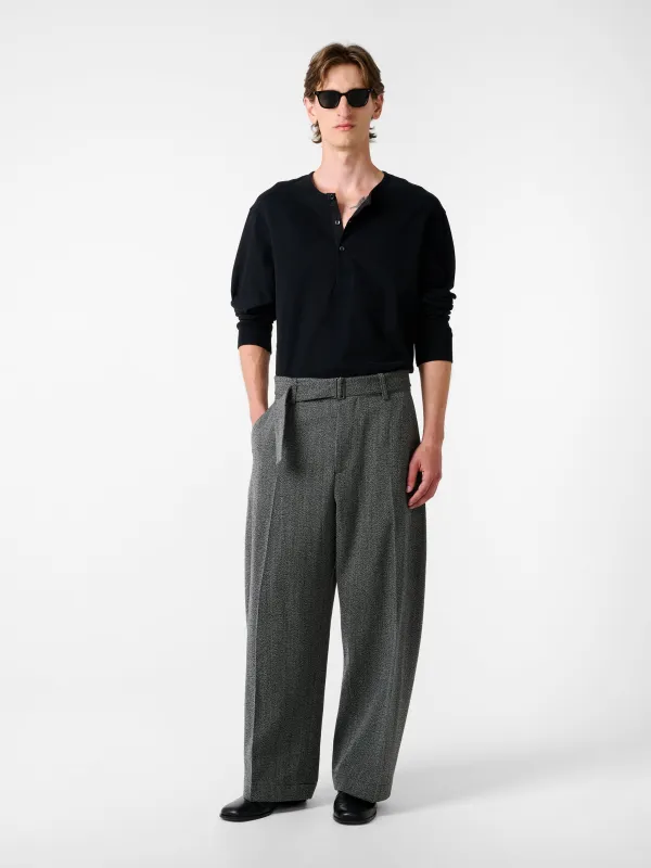 Kuyto Jersey in Black made by Studio Nicholson
