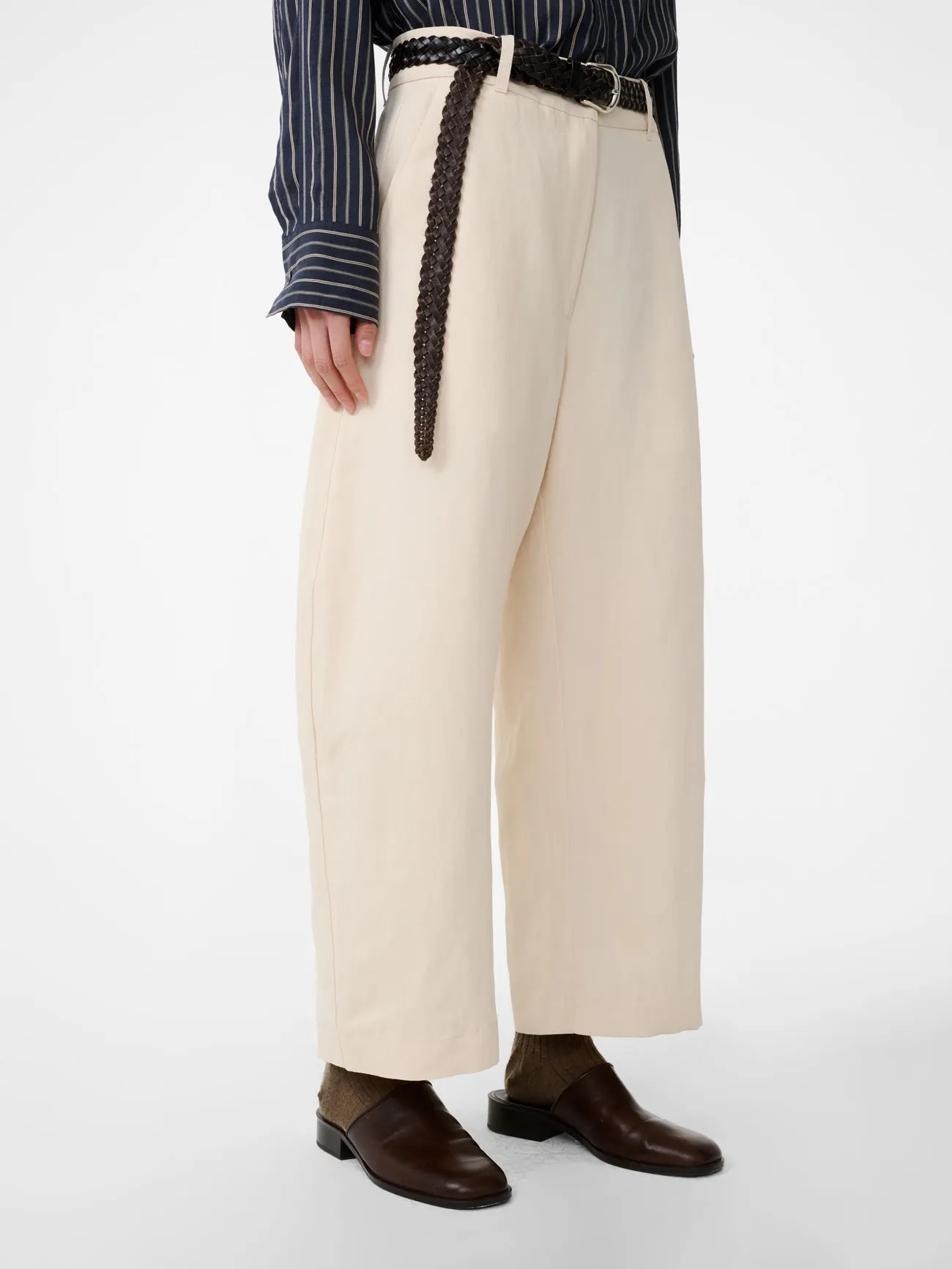 Chalco Linen Pant in Canvas sold by Studio Nicholson product image thumbnail 5