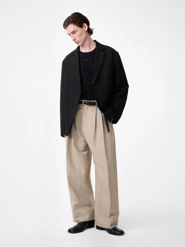 Denison Linen Jacket in Black made by Studio Nicholson