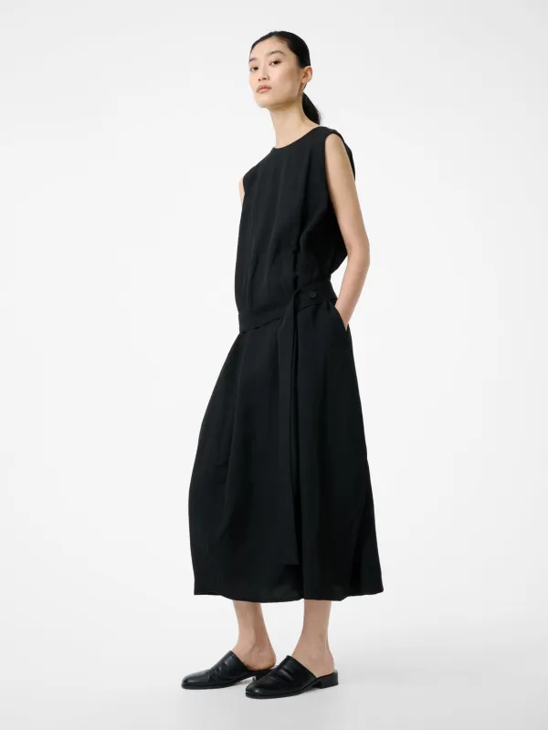 Wold Linen Dress in Black made by Studio Nicholson