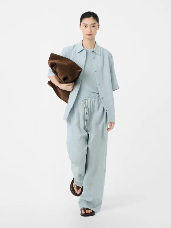 Estes Linen Shirt in Spearmint made by Studio Nicholson