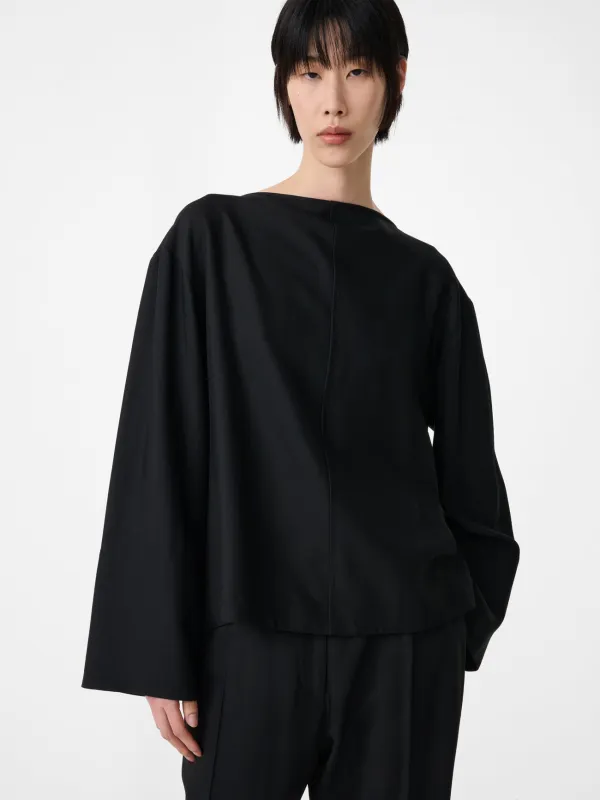 Eorsa Top in Black made by Studio Nicholson
